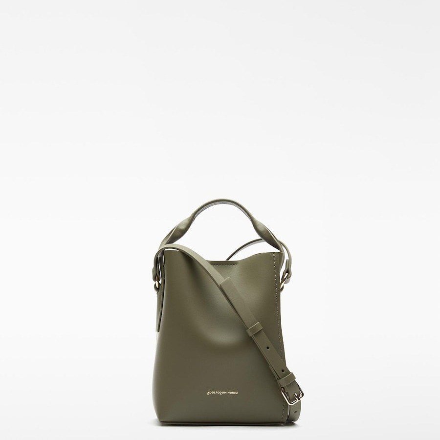 Adolfo Dominguez
Bolso de mano de mujer de piel tipo bucket Mica