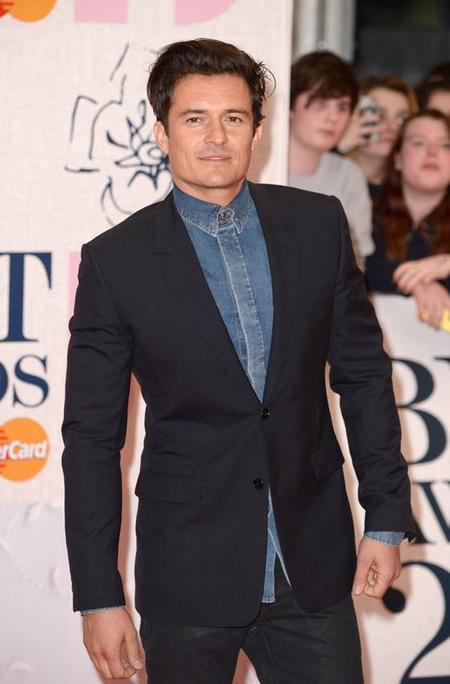 Los hombres sacan su lado más atrevido y fashionista en la entrega de los Brit Awards 2015