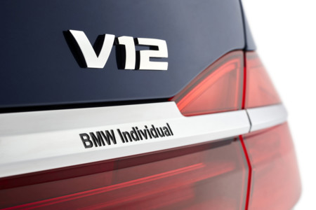 P90215384 Highres Bmw Individual M760l