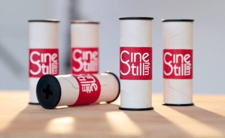 CineStill quiere expandirse hacia el formato medio con un nuevo carrete