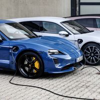 Los millonarios no quieren coches eléctricos: Porsche pausa la producción del Taycan porque no tiene demanda