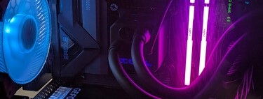 Siempre he montado mis ordenadores por piezas, pero esta bestia me ha hecho cambiar de opinión. Análisis del Erazer Hunter X30 