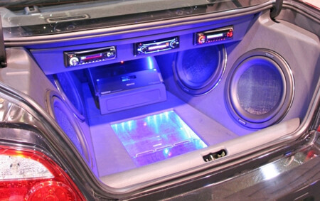 Subwoofer en el coche