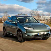 El Seres 5 ya tiene precio: un SUV eléctrico chino al que le vendría bien un precio más ajustado si quiere competir con el Tesla Model Y