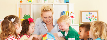 Guiar sin interferir: así es el rol del adulto en la pedagogía Montessori