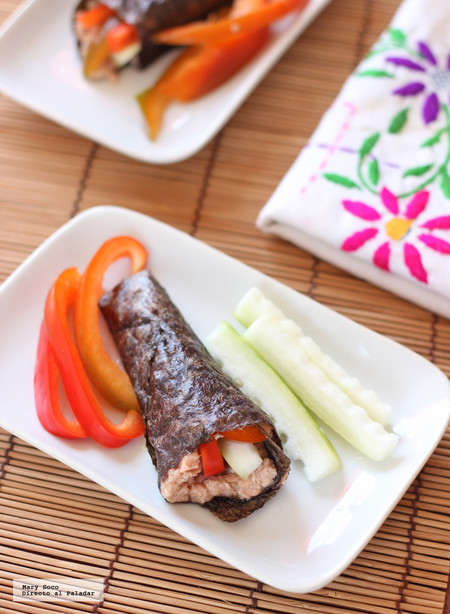 Rollitos de nori con atún y vegetales. Receta