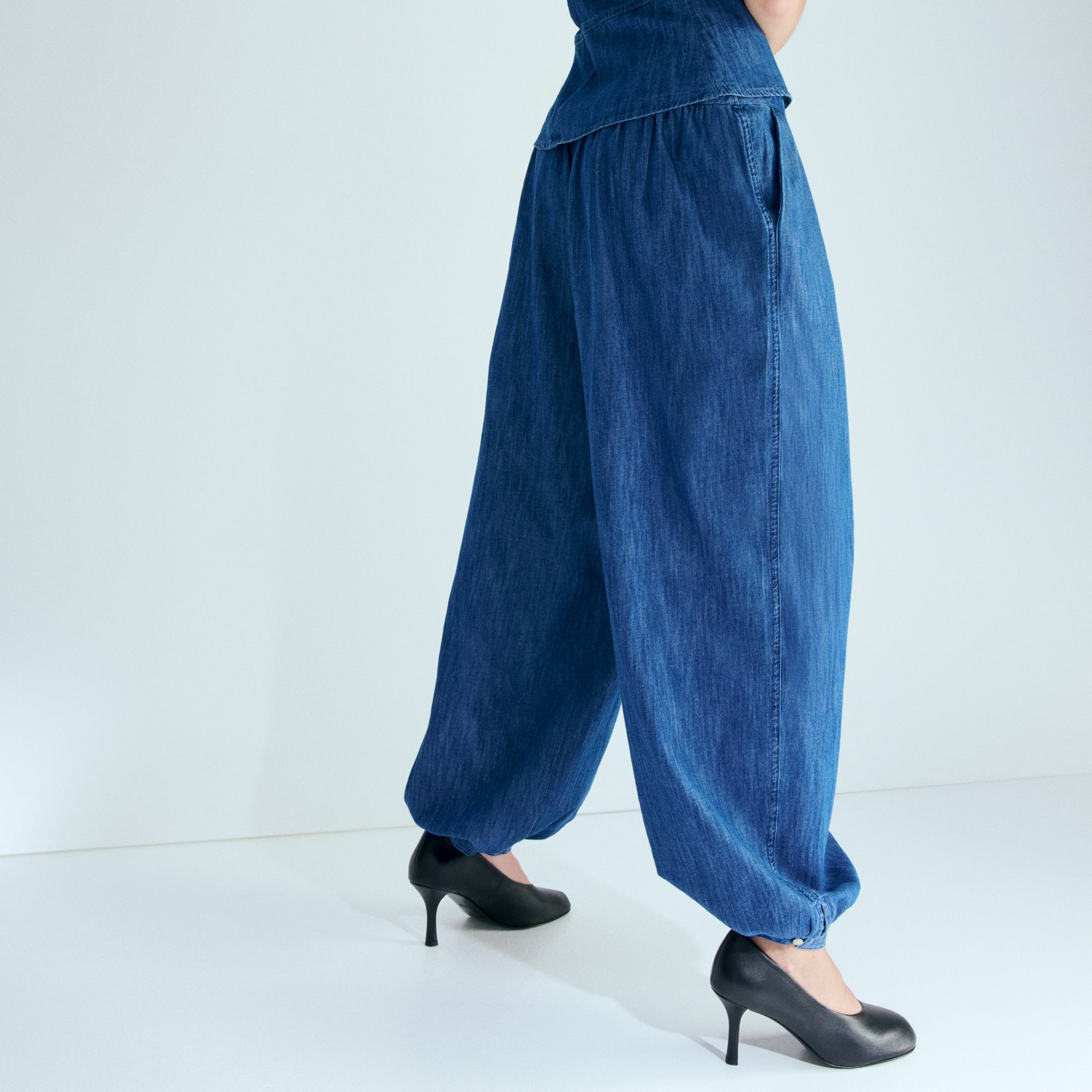 Pantalón globo en denim