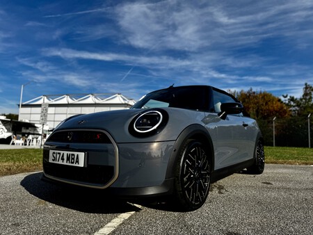 MINI Cooper Convertible 2025