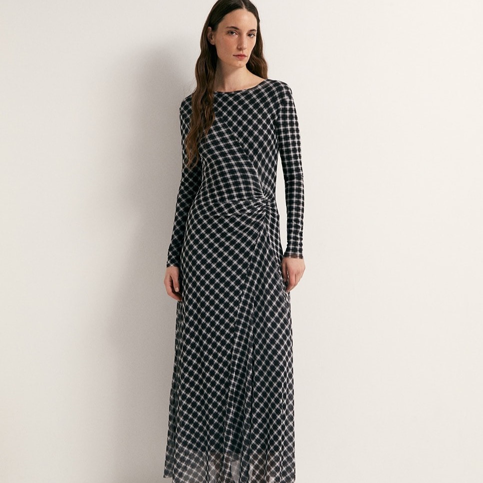 Vestido de cuadros Sfera