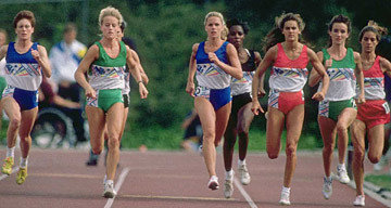 Una atleta con menstruación sufre antes una lesión