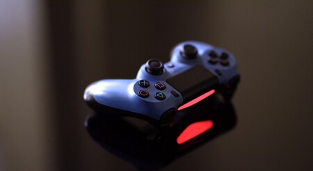 La PS5 permitirá grabar los chats de voz privados y enviárselos a Sony para que puedan ser moderados