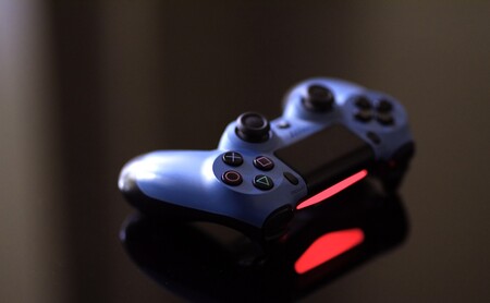 La PS5 permitirá grabar los chats de voz privados y enviárselos a Sony para que puedan ser moderados