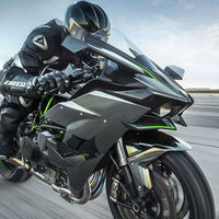 Si eres de los que acelera la moto nada más arrancarla, estás cometiendo un pecado capital, y podrías dañar el motor