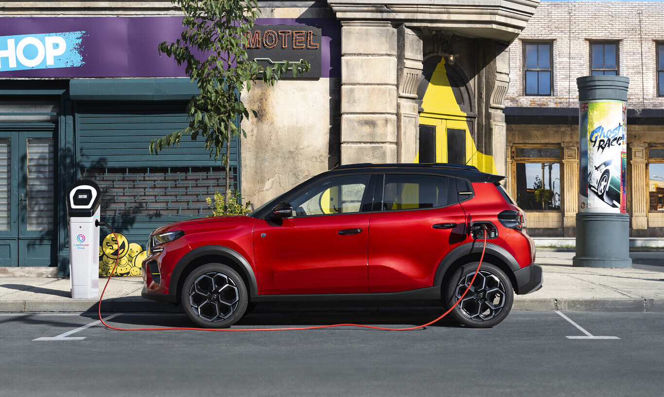 Los tres mejores coches eléctricos a la venta en España que mejor autonomía ofrecen por un precio razonable