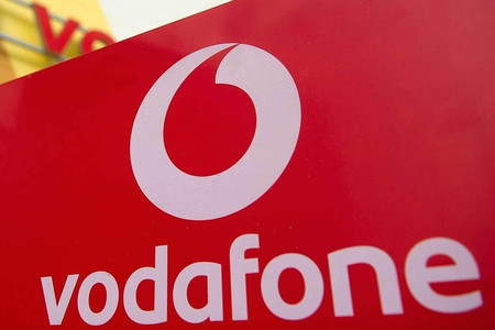 Vodafone frena la caída de ingresos mientras aumenta el número de clientes de Vodafone TV y fibra