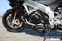 Aprilia Tuono V4 R APRC, prueba (conducción en autopista y pasajero)