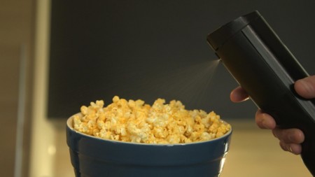 ¿Por qué seguir untando la mantequilla con cuchillo si podemos hacerlo con un espray?