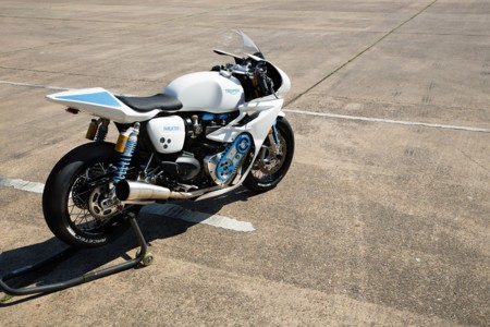 Triumph Thruxton Glemseck Carl Fogarty014