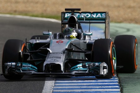 Para Bernie Ecclestone la nueva Fórmula 1 es una farsa total