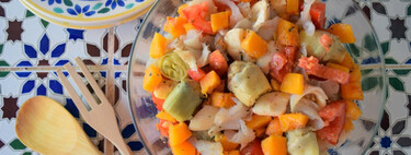 La ensalada ideal para una cena rica en proteínas y baja en hidratos, se prepara en minutos, con calabaza y sólo 4 ingredientes más 