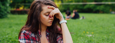 Obtener buenas notas, verse bien y encajar socialmente: las cosas por las que se sienten más presionados los adolescentes