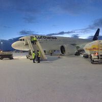 Lufhtansa operará 18.000 vuelos casi vacíos para no perder derechos: el absurdo sistema de incentivos de la UE