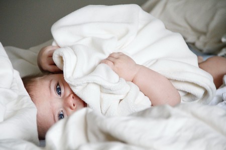 Dormir con tu bebé respetando vuestro espacio es posible con esta Chicco Next2me Dream que encontramos rebajada hoy en Amazon
