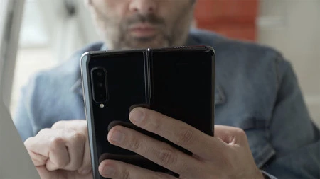 ギャラクシーフォールド