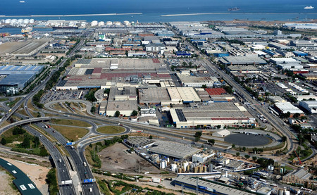 Confirmado: Nissan anuncia un ERE para 600 empleados en sus fábricas de la Zona Franca y Montcada en Barcelona