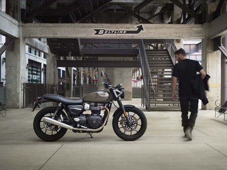 Trumph Street Twin 2019 025