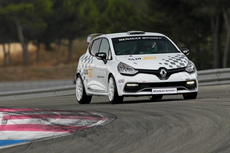Renault presenta el nuevo Clio de la Copa