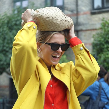 Las botas de agua que no lo parecen ideales para triunfar en los looks de lluvia