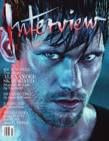 Alexander Skarsgard con cara de malote. Yo me derrito, en serio.