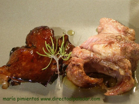 Receta de costillas de ternera con níscalos confitadas en aceite de oliva virgen extra (AOVE)