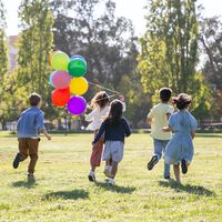 Esta es la mejor forma de estimular las habilidades sociales de los niños pequeños