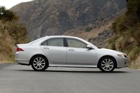 Acura llama a revisión a 167.000 TSX en EEUU
