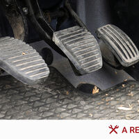 Este experto ha descubierto un sencillo truco para conocer el estado del embrague del coche y evitar caras reparaciones