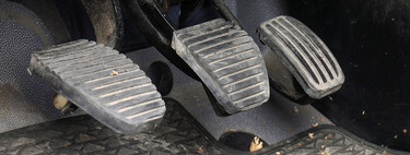 Este experto ha descubierto un sencillo truco para conocer el estado del embrague del coche y evitar caras reparaciones