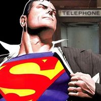 Que Superman se cambia siempre en una cabina telefónica es uno de los mayores efectos Mandela de los superhéroes