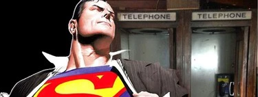 Que Superman se cambia siempre en una cabina telefónica es uno de los mayores efectos Mandela de los superhéroes