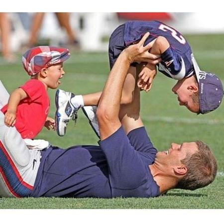 Happy Father's Day: Los famosos celebran en las redes sociales el Día del Padre