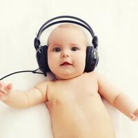 ¿Cómo saber si mi bebé oye bien? Las primeras pruebas y señales de alerta