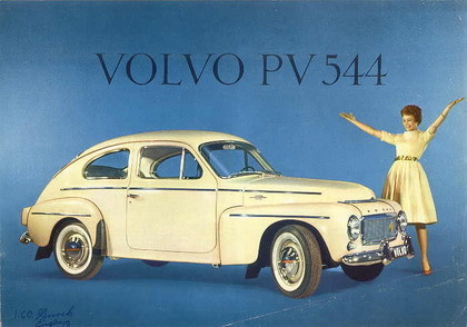 Coches y mujeres, juntos a lo largo de la historia en el mundo de la publicidad