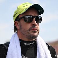Dos años de contrato y 80 millones de euros. Las exigencias de Fernando Alonso a Aston Martin para seguir en Fórmula 1 