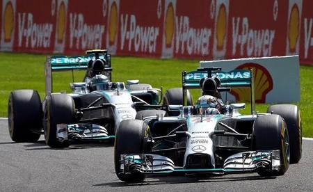Mercedes AMG aplaza las conversaciones sobre la renovación de Lewis Hamilton