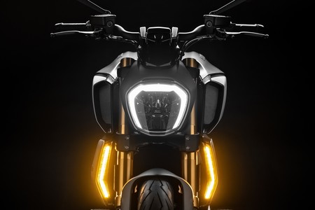 Ducati Diavel 2019 047