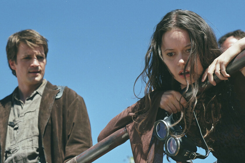 Confirmado: una de la series de ciencia ficción más queridas de los 2000 prepara su vuelta, aunque no de la forma que más nos gustaría a los fans