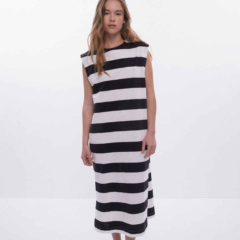 Sfera
Vestido largo rayas