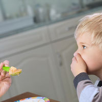 Los niños con malos hábitos alimenticios tienen más probabilidades de sufrir algún trastorno alimentario en la adolescencia