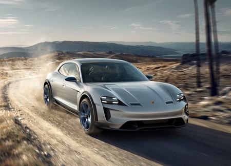 El Porsche Taycan Cross Turismo podría ver la luz antes de 2021, mismo lujo y desempeño con carrocería de vagoneta